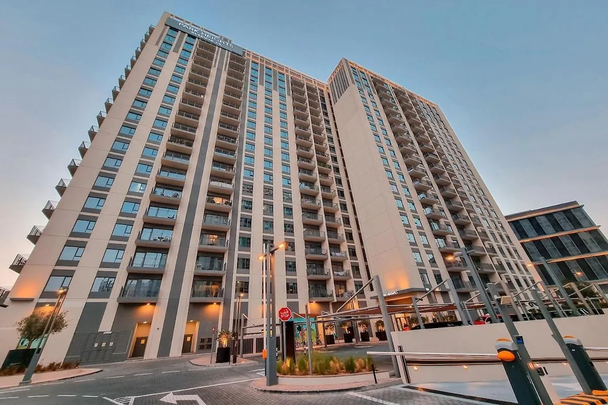 1Br Fully Furnished Apartment In Dubai